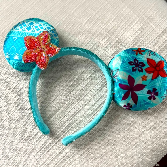 Disney Accessories - Aulani Mickey Ears with sequined flower